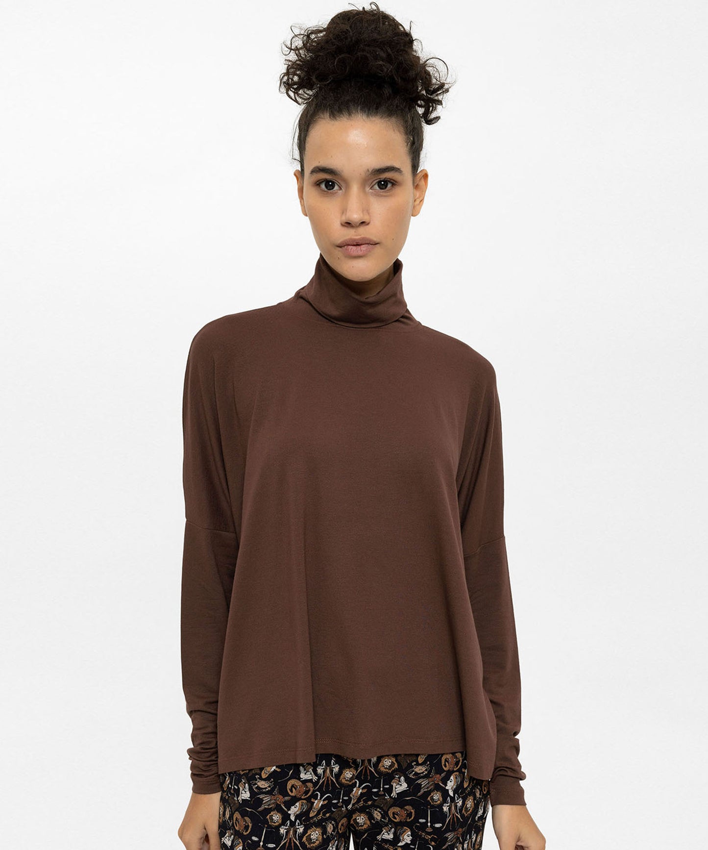 Boğazlı Oversize Kahverengi Bluz
