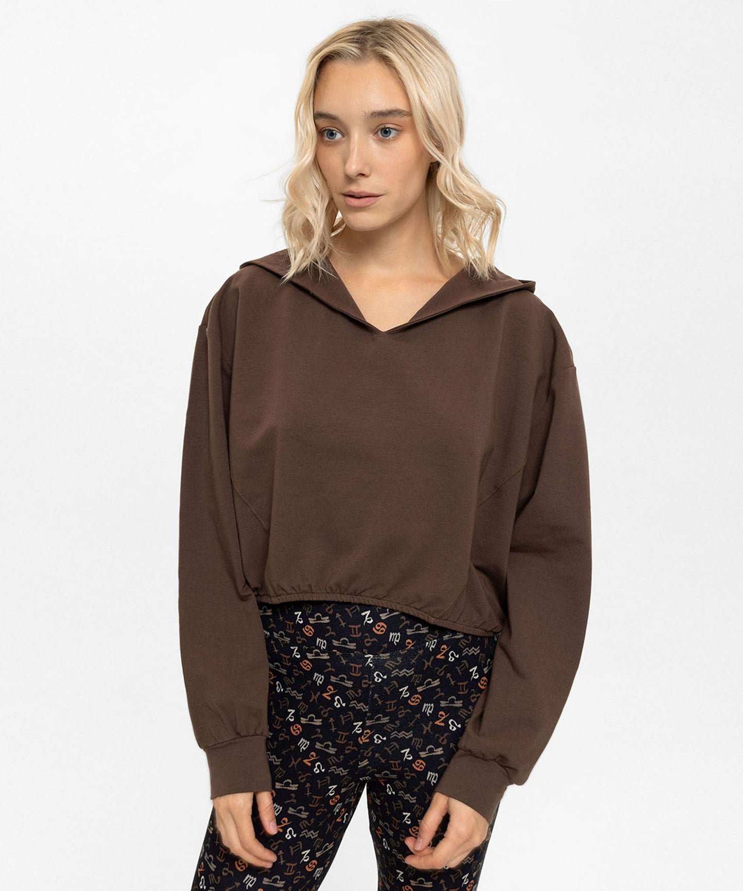 Kapüşonlu Beli Lastikli Kahverengi Oversize Crop