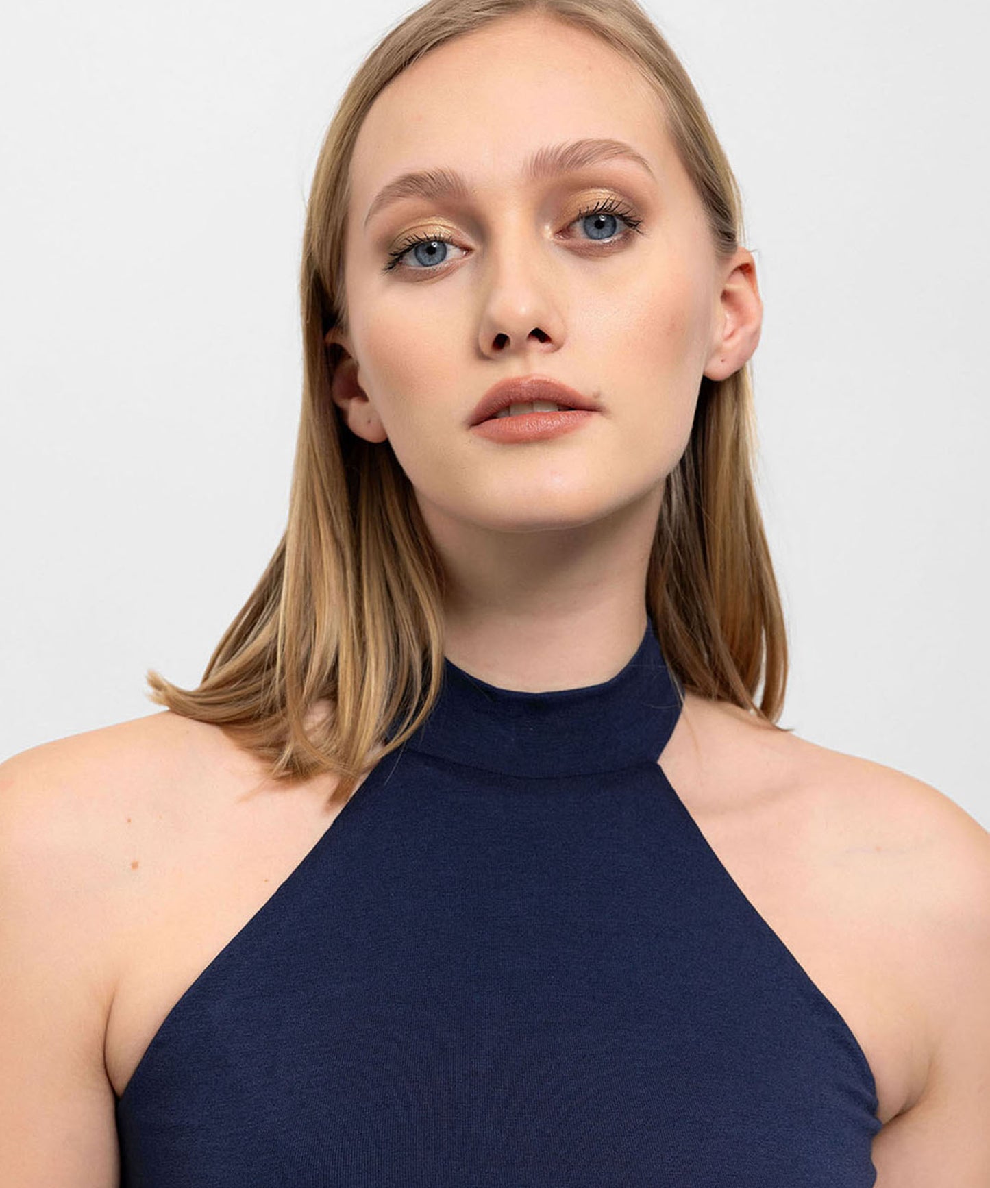 Boğazlı Lacivert Halter Top