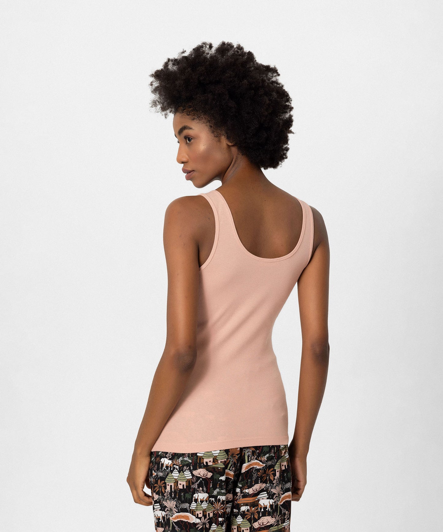 Yakası Fırfırlı Slim Fit Bodi